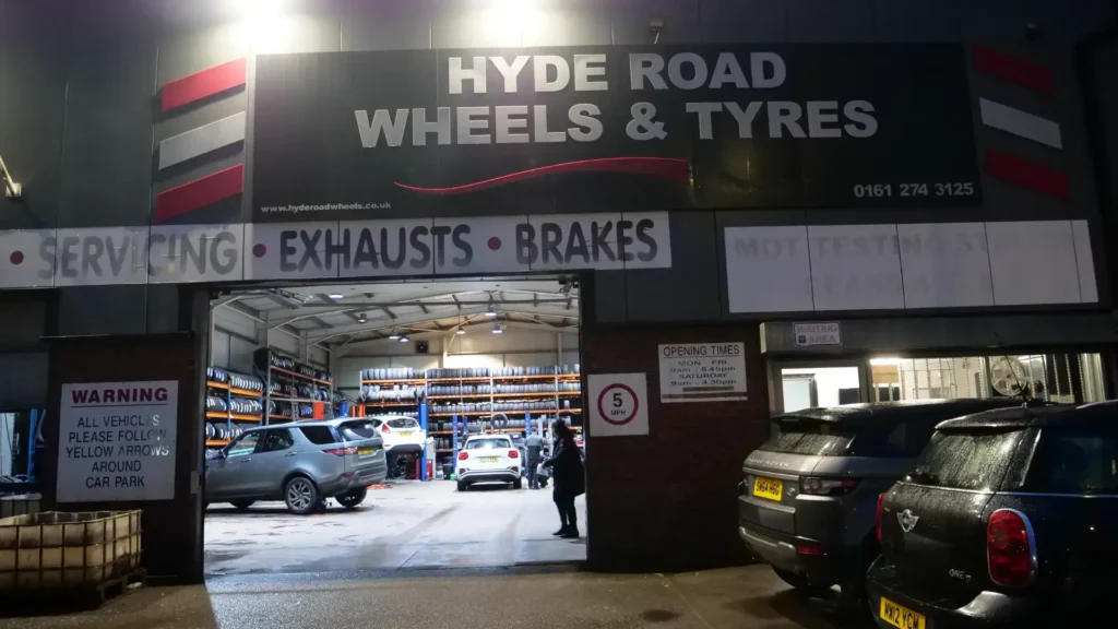 hyde road car mot services