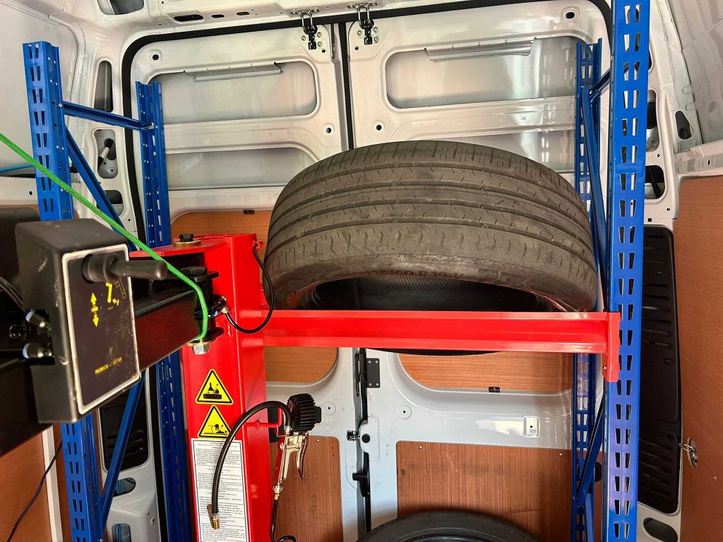 Mobile Tyre Service in Manchester