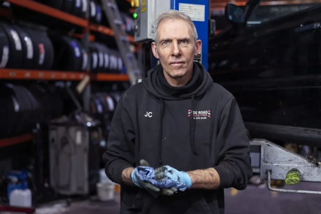 Hyde Road Tyres 4 Car servicing and inspection at our independent Manchester garage